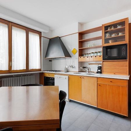 Ca' Stellini - Comoda Casa Indipendente Con Parcheggio Privato Milão Exterior foto